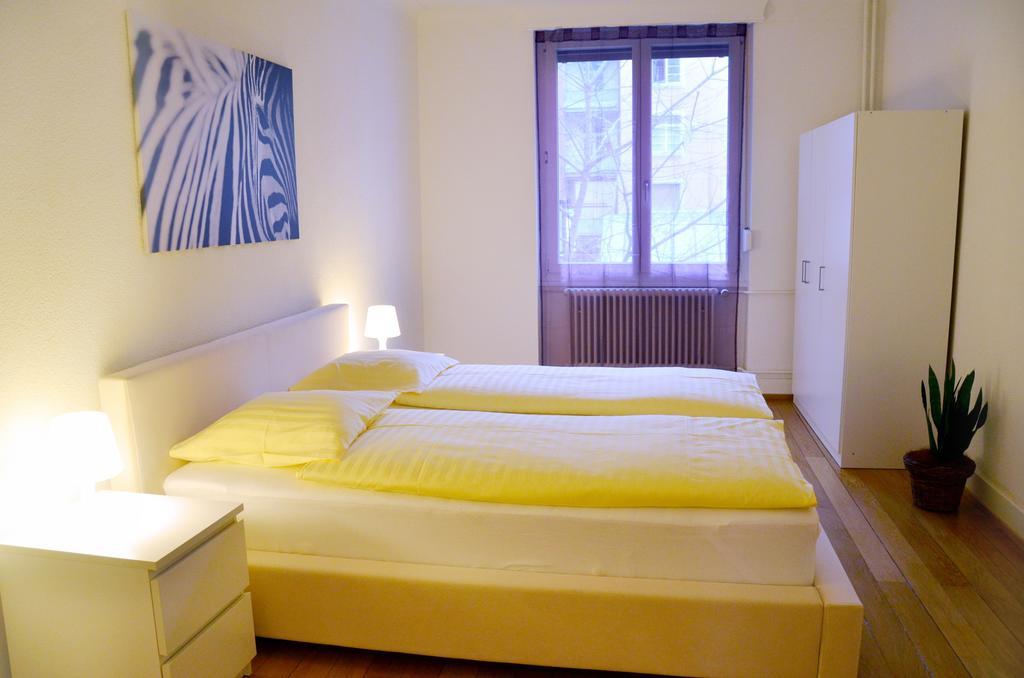Rent A Home Landskronstrasse - Self Check-In Basel Zimmer foto